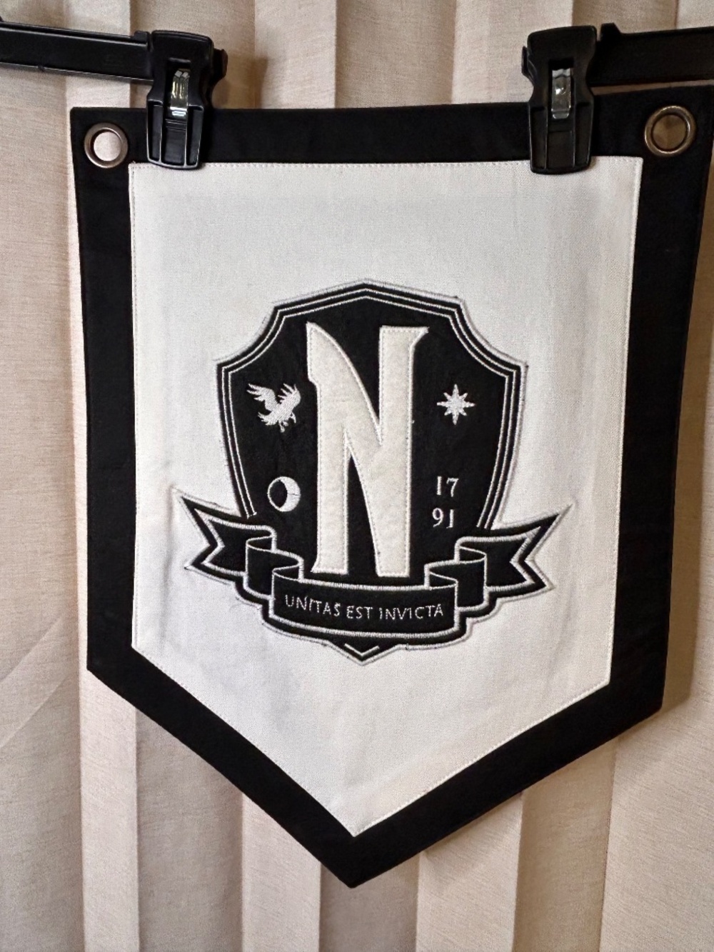 Pottery Barn x Wednesday B&W Fabric Pennant Set. Goth, Netflix, Halloween - Picture 3 of 7